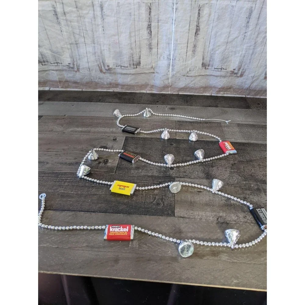 Hershey kisses‎ Garland Xmas Mr goodbar crackle vin